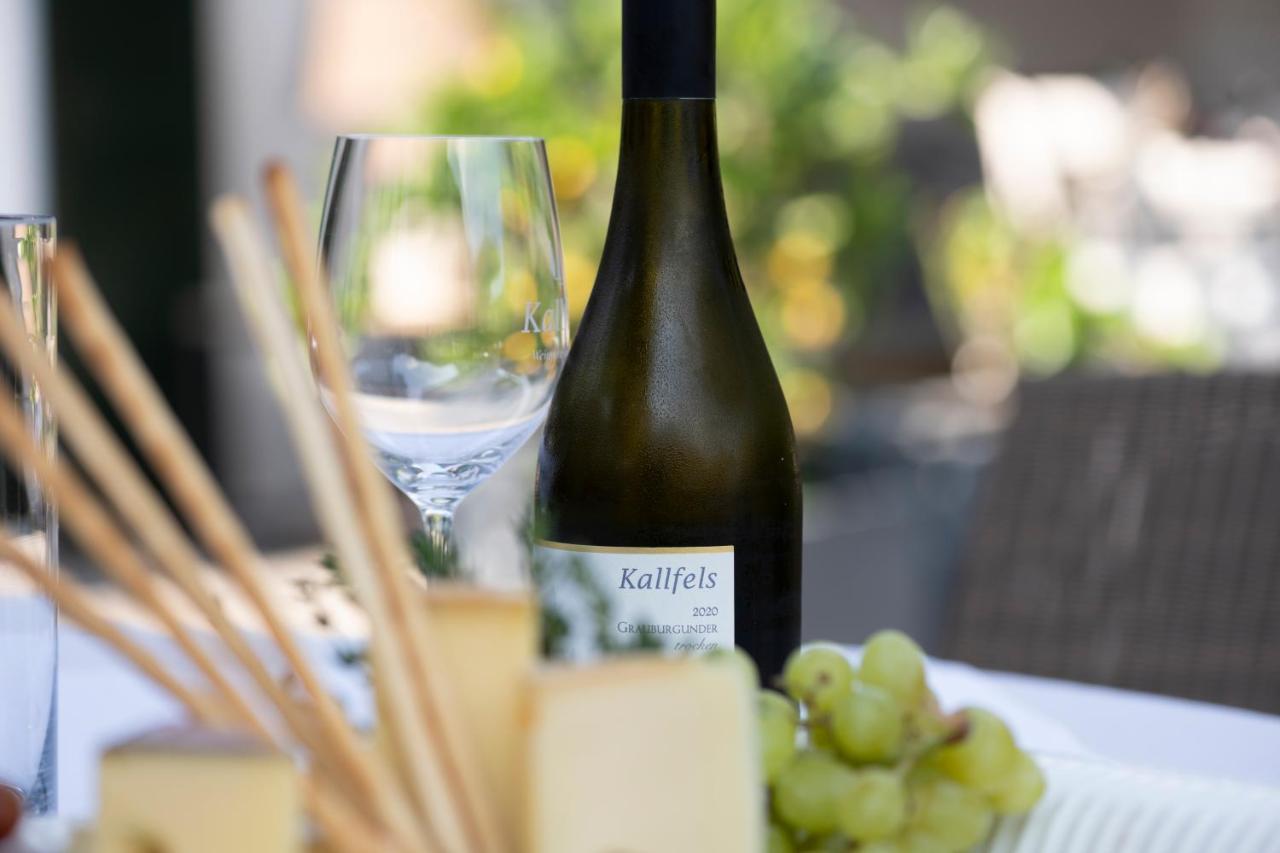 Wein Und Landhaus Kallfels Kröv Extérieur photo